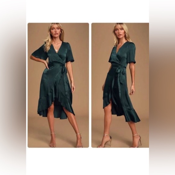 Lulus Dresses & Skirts - Lulu’s wrapped up in love dress
